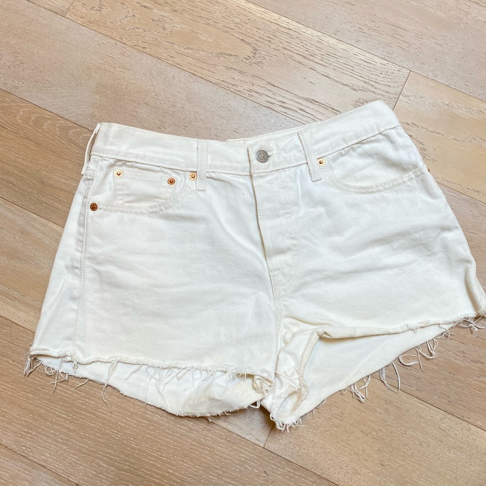 Levi original 501 Denim White Shorts
